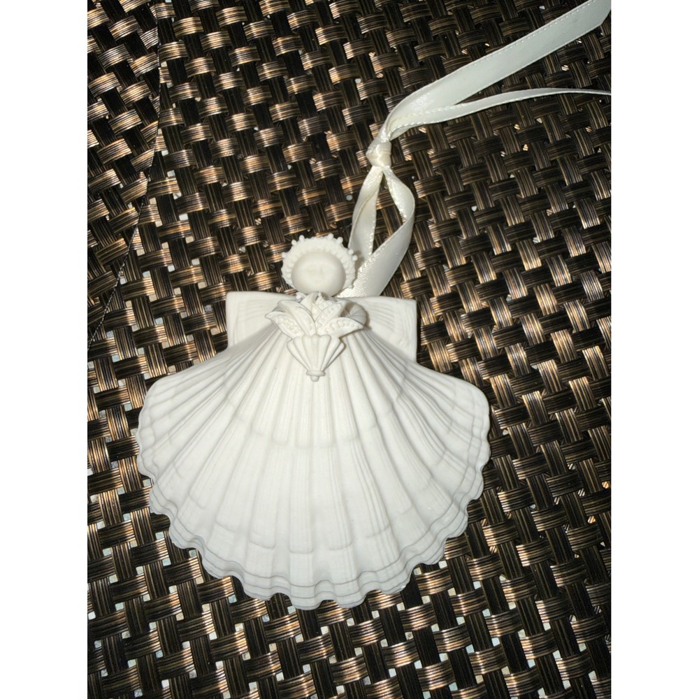 Vintage 1995 Victoria Angel II Shell Ornament Limited Edition 8309 White Bisque